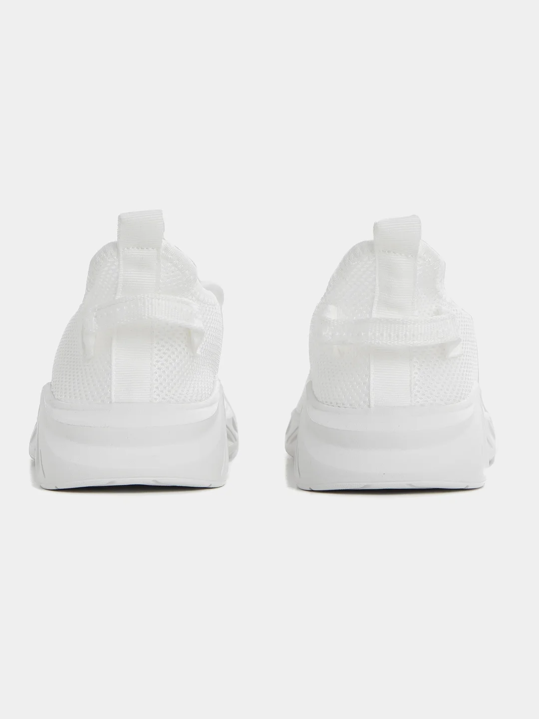 Белый кроссовки спортивные Yeezy Boost