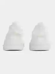 Белый кроссовки спортивные Yeezy Boost