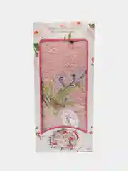 Пастельно-коралловый полотенце - банное в подарочной коробке .Размер полотенца -70/140.Состав ткани - МАХРА