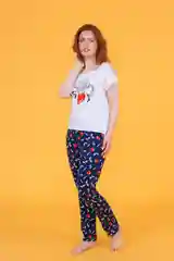 Комплект женский: брючки и футболка. LILIANS