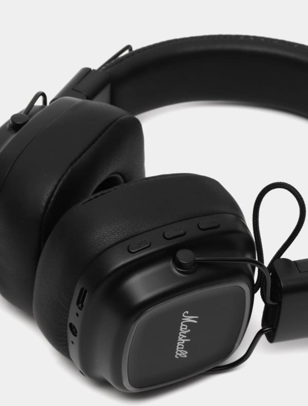 Беспроводные полноразмерные блютус наушники Marshall Major IV - с микрофоном, AUX и LED