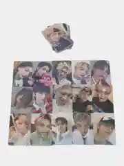 Мятный карточки K-POP StrayKids (Стрей Кидс), Le Sserafim (Ле Серафим)