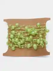 Зеленый бусины  на нитке для рукоделия
