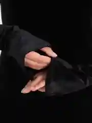 Платье велюровое черное
