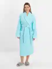 Бирюзовый женский махровый халат с вышивкой Любимая жена и мама