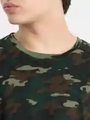 Зеленый футболка мужская "Камуфляж"