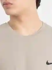 Бежевый футболка мужская