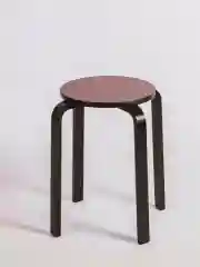 Бежевый табурет Tubro
