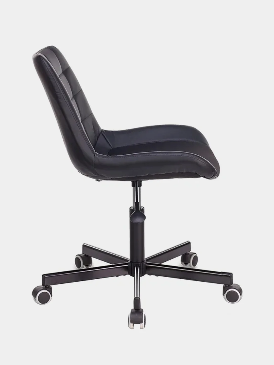 Черный компьютерное, офисное кресло CH-350М