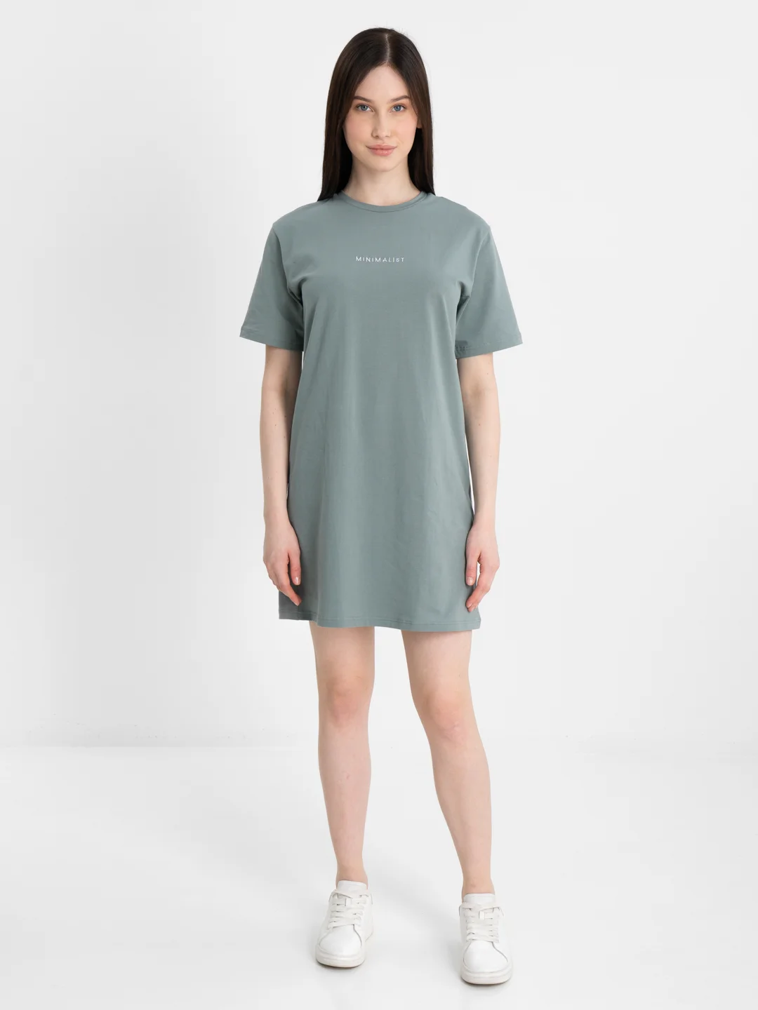Зелёный хаки платье-футболка, с вышивкой, укороченное, oversize