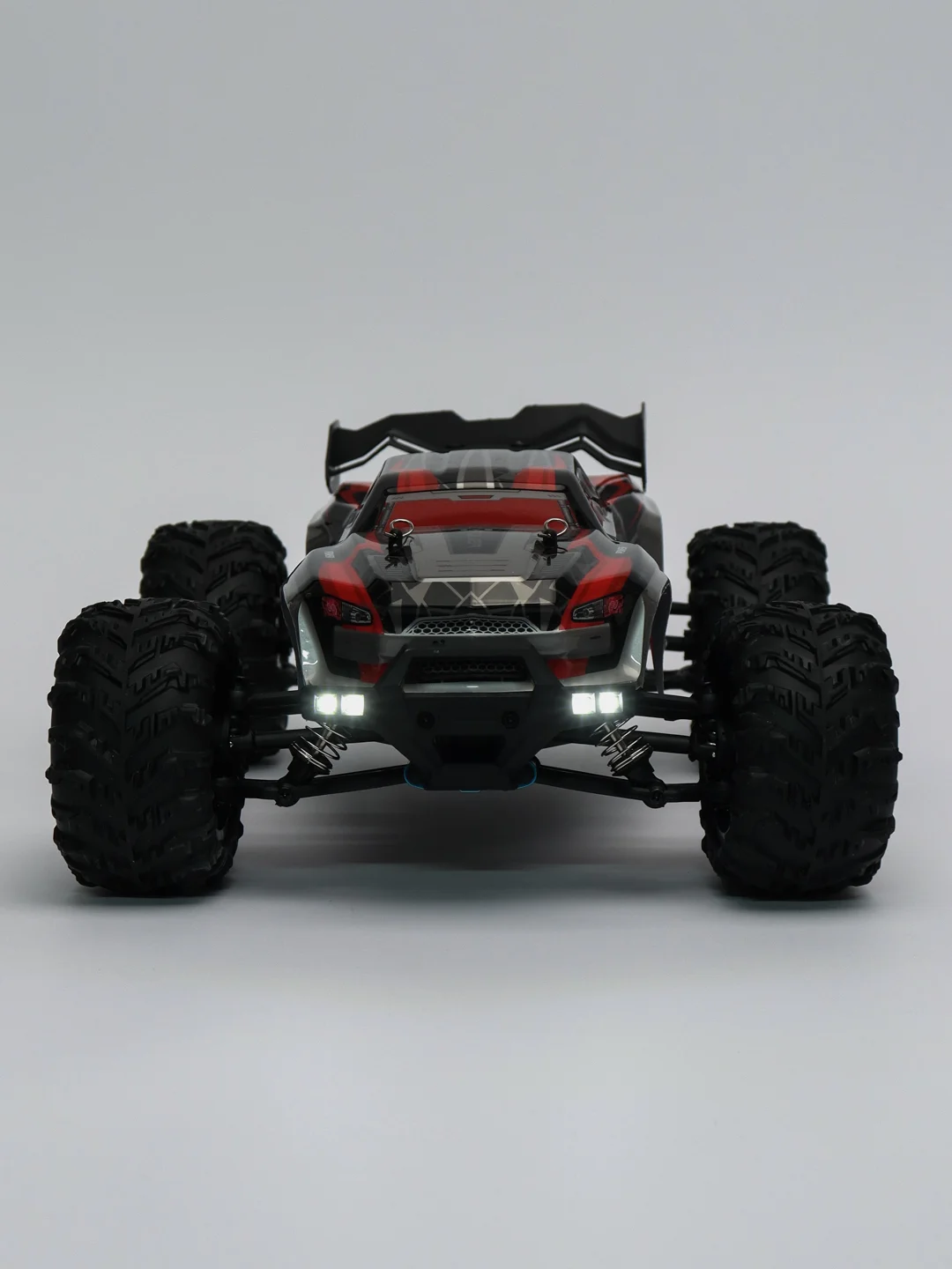 Красный машина на пульте управления внедорожник 1:16 RC CONQUER