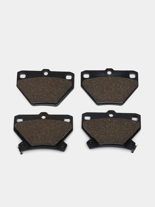 Тормозные колодки задние диск. керамика Toyota Yaris 99-05 Matrix Prius 03-09 Corolla E120