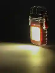 Красный зажигалка электронная с плазменным факелом и фонариком, зарядка от USB, плазменная спираль