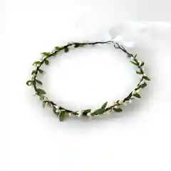 Белый весенний венок для волос "Изысканный"