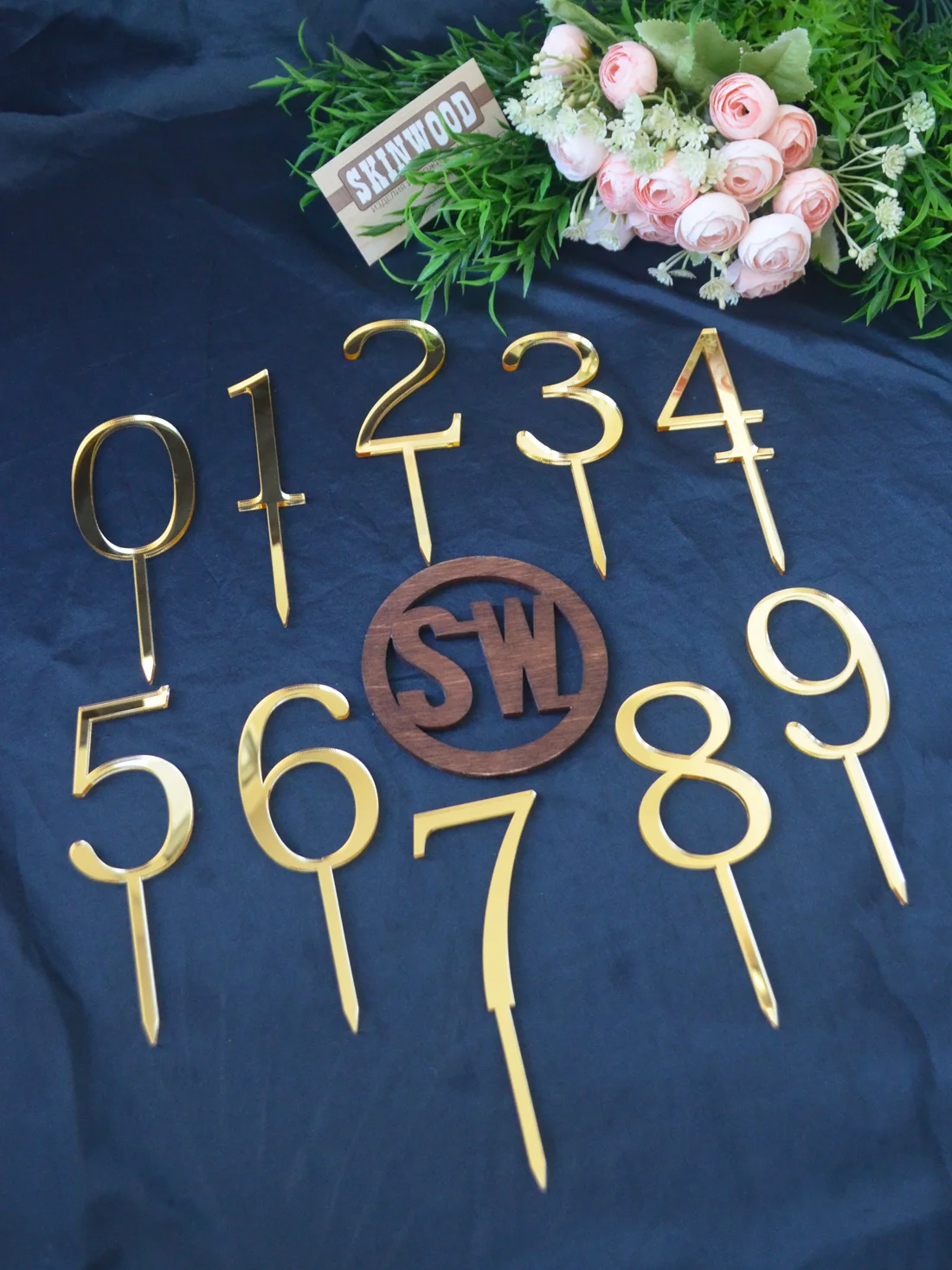 Золотой топпер #Т61 Цифра 1, 2, 3, 4, 5, 6, 7, 8, 9, 0, 18, 20, 25, 30, 35, 50, 55 для торта акрил