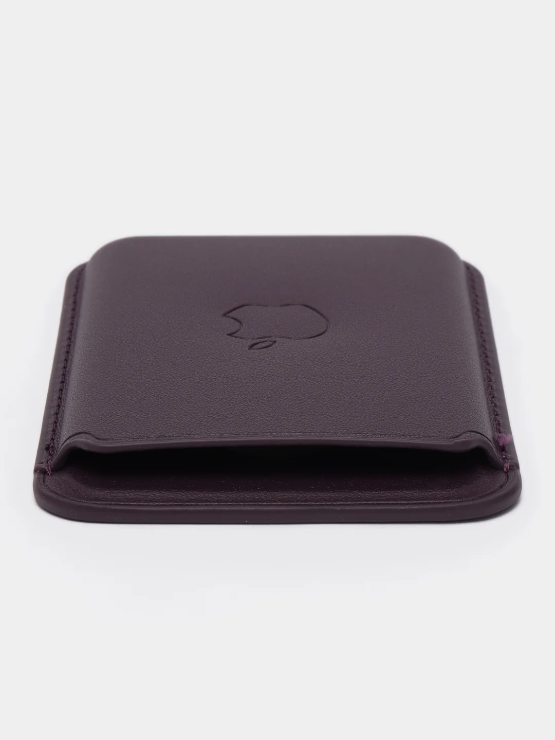 Фиолетовый картхолдер на магнитах MagSafe для iPhone Leather Wallet