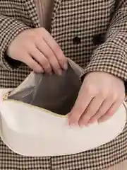 Белый женская сумка, через плечо, на плечо