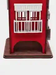 Чайный домик красный с балконом