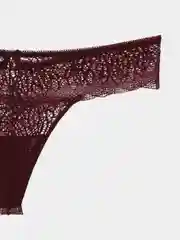 Бордовый стринги кружевные