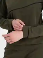 Тёмно-зелёный женский спортивный костюм: свитшот и штаны