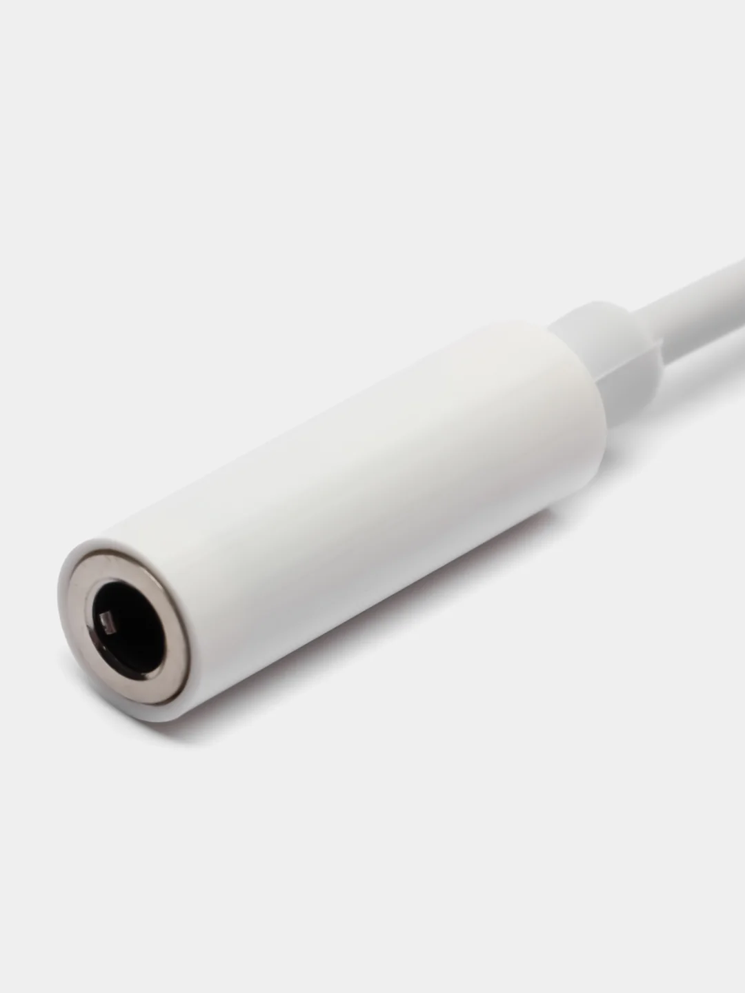 Белый адаптер AUX. Apple Lightning - 3.5 mm Jack, Белый. USB Type-C на Jack 3.5mm Черный/Белый