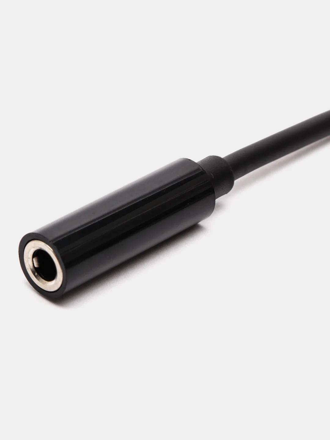 Белый адаптер AUX. Apple Lightning - 3.5 mm Jack, Белый. USB Type-C на Jack 3.5mm Черный/Белый