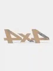 Серебряный шильдик на авто 4х4