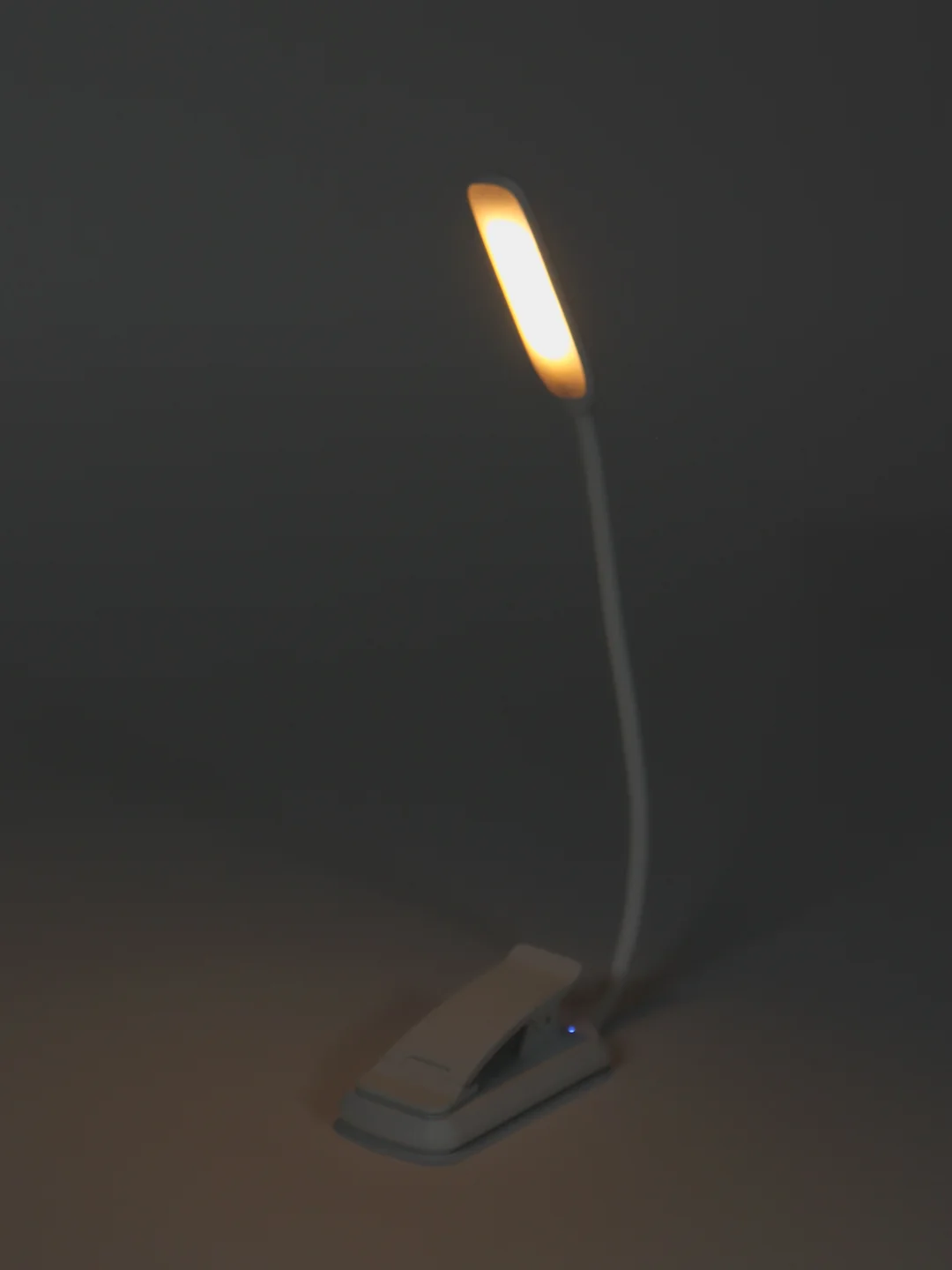 Белый лампа для чтения книг на прищепке, светильник USB, фонарик настольный с зажимом