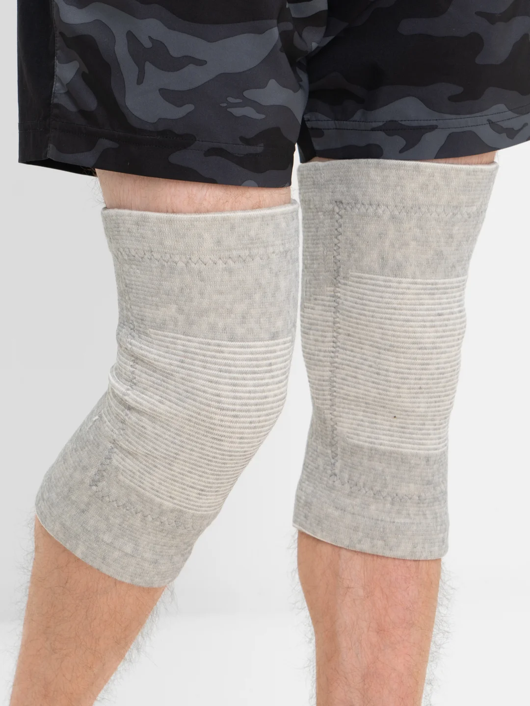 Наколенники согревающие с компрессионным эффектом, бесшовные M, L, XL