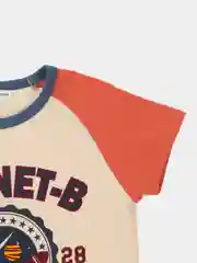 Бежевый футболка для мальчика