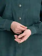 Тёмно-зелёный костюм летний весенний повседневный оверсайз женский, джоггеры и рубашка