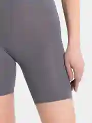 Серый велосипедки