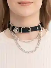 Черный чокер на шею кожаный с подвесками