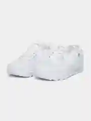 Белый кроссовки женские