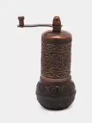 Мельница ручная для специй бронза