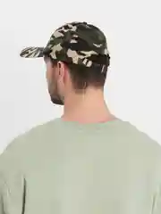 Зеленый бейсболка "камуфляж"