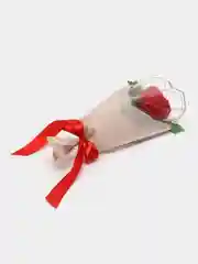 Красный букет из мыльных цветов, роз Декоративный букет, мыльные розы