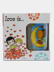 Кружка "Love is..." Классик (в подарочной упаковке), 230 мл, стекло