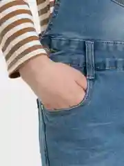 Джинсовый комбинезон