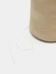 Бежевый нитки швейные Veritas, большая катушка