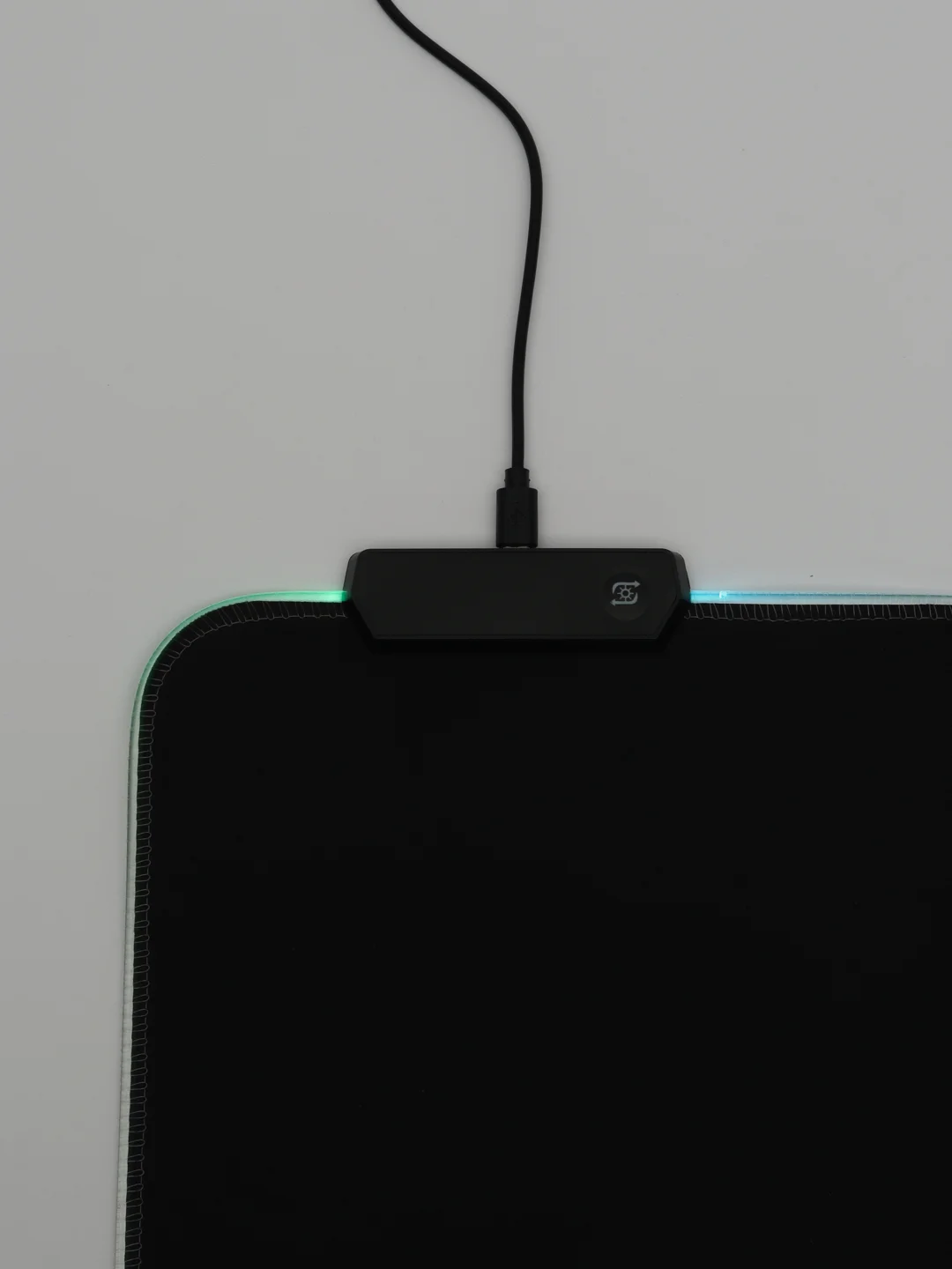 Коврик игровой для клавиатуры и мышки с RGB подсветкой, компьютерный коврик