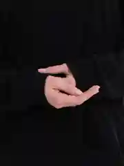 Бежевый джемпер женский, на завязках