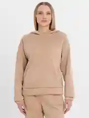 Бежевый костюм женский
