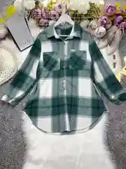 Женская рубашка в клетку