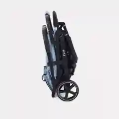 Синий коляска прогулочная детская всесезонная MOWBaby Flip MB550