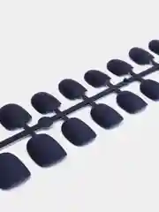 Индиго накладные ногти короткие, мягкий квадрат