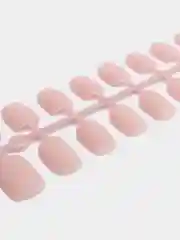 Конфетный накладные ногти короткие, мягкий квадрат