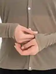 Приглушённый хаки кардиган женский