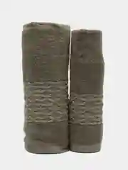 Тёмно-зелёный набор полотенец,2в1 (банное и лицевое )упаковано в  коробку.Состав ткани - махра (хлопок)