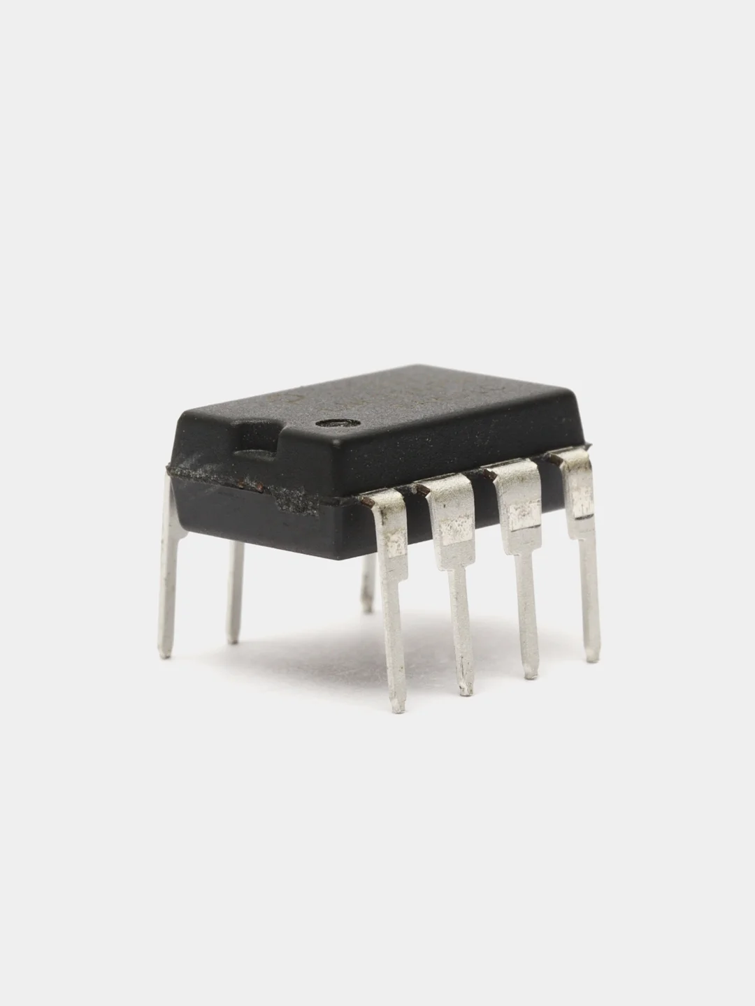 Микросхема LNK304PN DIP-7